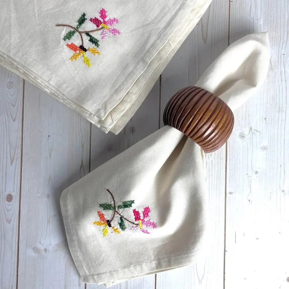 Set of 7 Cloth Napkins Floral Cross Stitched Corner Design Cottage Country